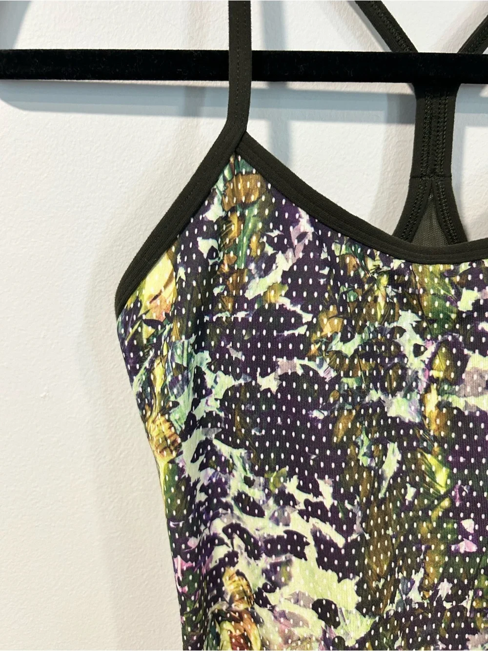lululemon athletica includes pads